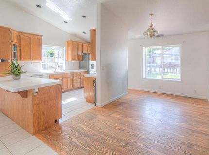 550 E 10th St, Lincoln, CA 95648 Photo