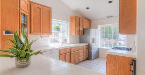 550 E 10th St, Lincoln, CA 95648 Photo