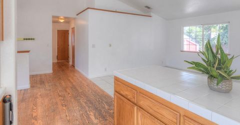 550 E 10th St, Lincoln, CA 95648 Photo