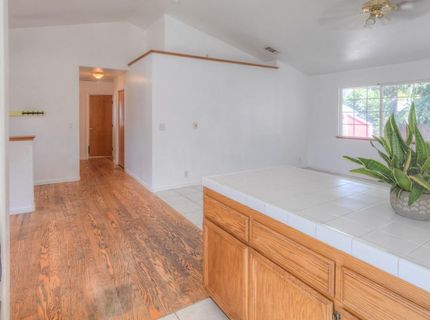 550 E 10th St, Lincoln, CA 95648 Photo