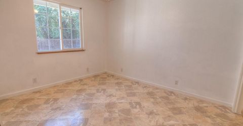550 E 10th St, Lincoln, CA 95648 Photo