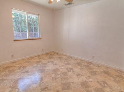 550 E 10th St, Lincoln, CA 95648 Photo