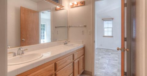 550 E 10th St, Lincoln, CA 95648 Photo