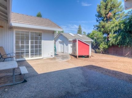 550 E 10th St, Lincoln, CA 95648 Photo