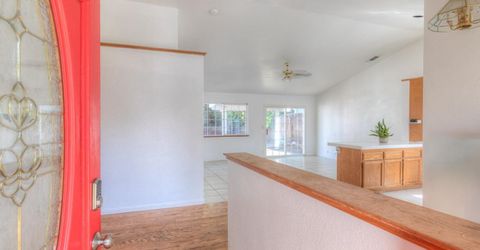 550 E 10th St, Lincoln, CA 95648 Photo
