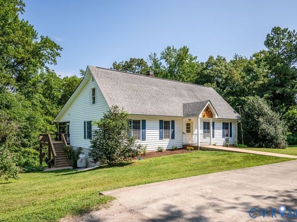 542 Ampthill Road, Cartersville, VA 23027