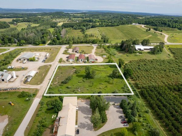 Denali Drive, Traverse City, MI 49684