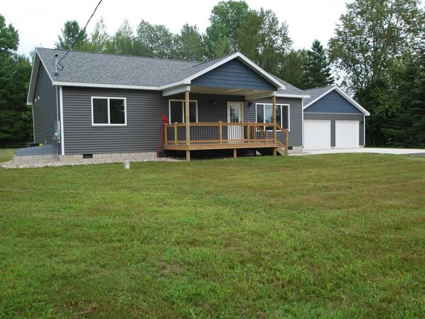 1691 Brookside Drive E, West Branch, MI 48661