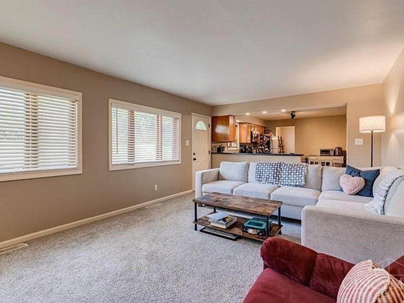 5558 Foxrun Court, Cincinnati, OH 45239 Photo 14