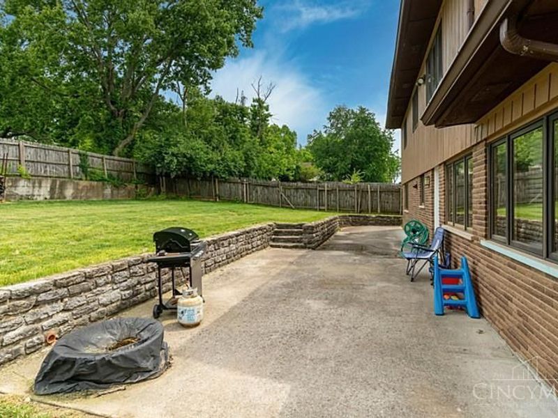 5558 Foxrun Court, Cincinnati, OH 45239 Photo 36