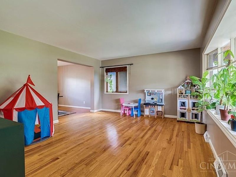 5558 Foxrun Court, Cincinnati, OH 45239 Photo 5