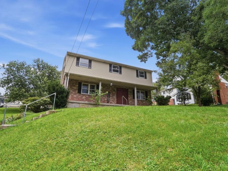 4357 Hubble Road, Green Township, OH 45247 Photo 2