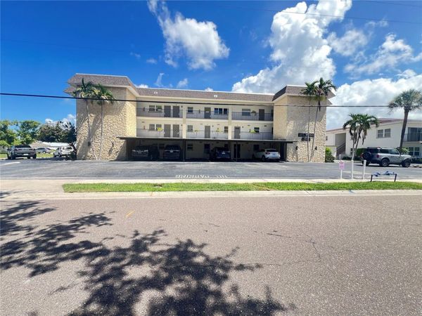 3789 46TH AVENUE S, Unit 202, ST PETERSBURG, FL 33711