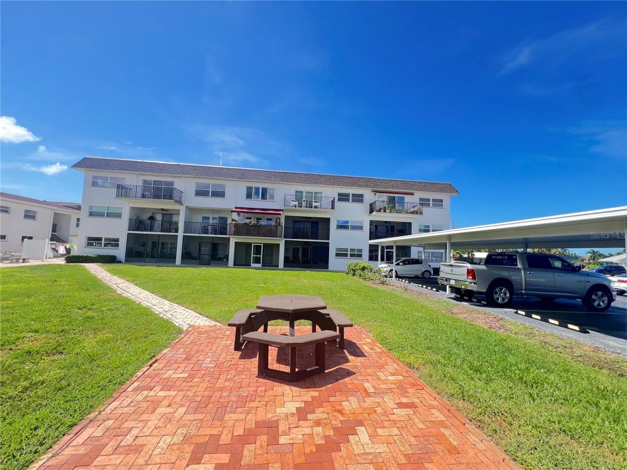 3789 46th Avenue S, Unit 202, Saint Petersburg, FL 33711 Photo
