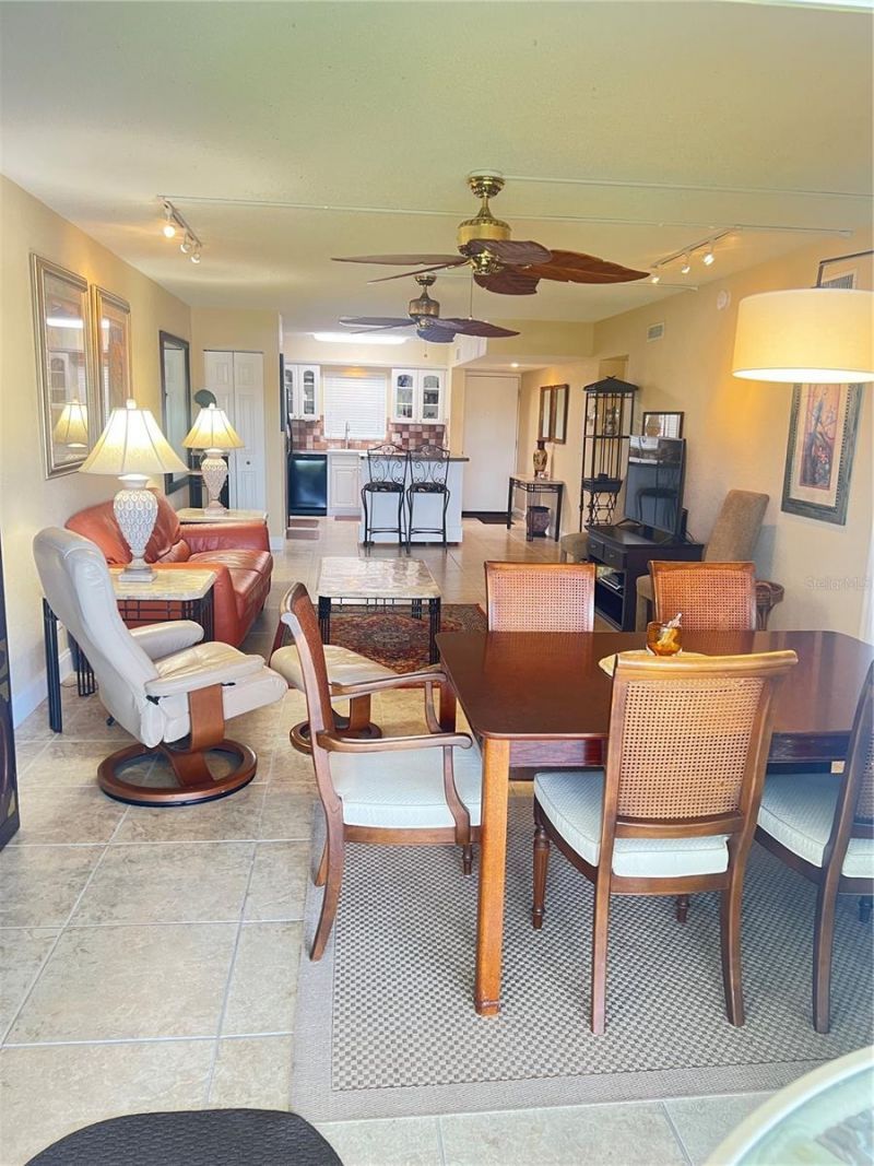 3789 46th Avenue S, Unit 202, Saint Petersburg, FL 33711 Photo