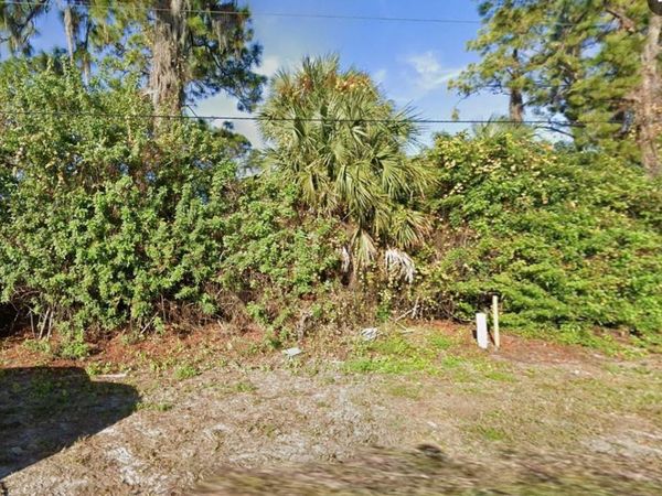 6113 KRAMER AVENUE, FORT MYERS, FL 33905