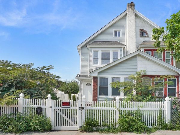 190-13 109th Road , Saint Albans, NY 11412