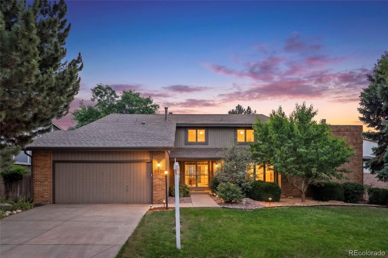 6154 S Macon Way, Englewood, CO 80111 Main Photo