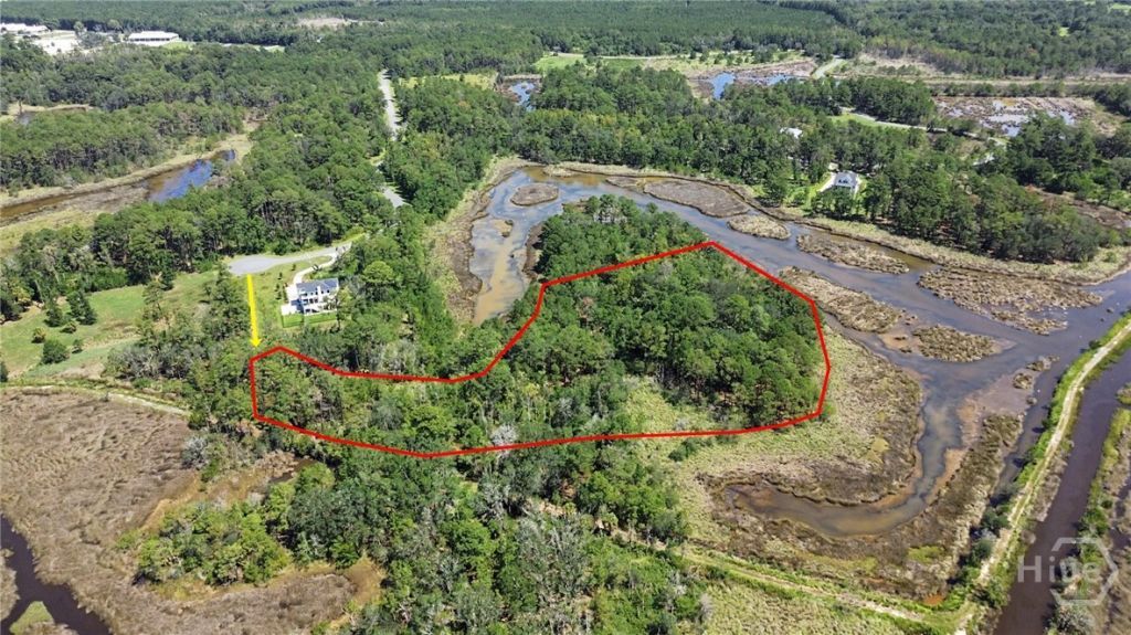 1071 Bridle Path Boulevard Photo 4