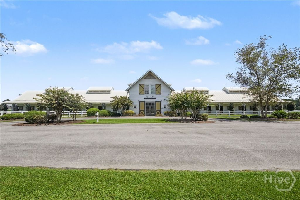 1071 Bridle Path Boulevard Photo 9