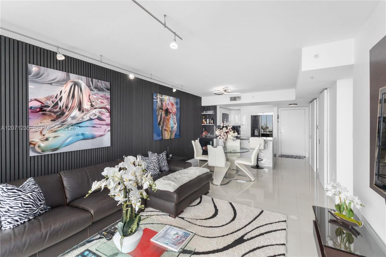 1800 Sunset Harbour Dr , Unit 2409, Miami Beach, FL 33139 Photo