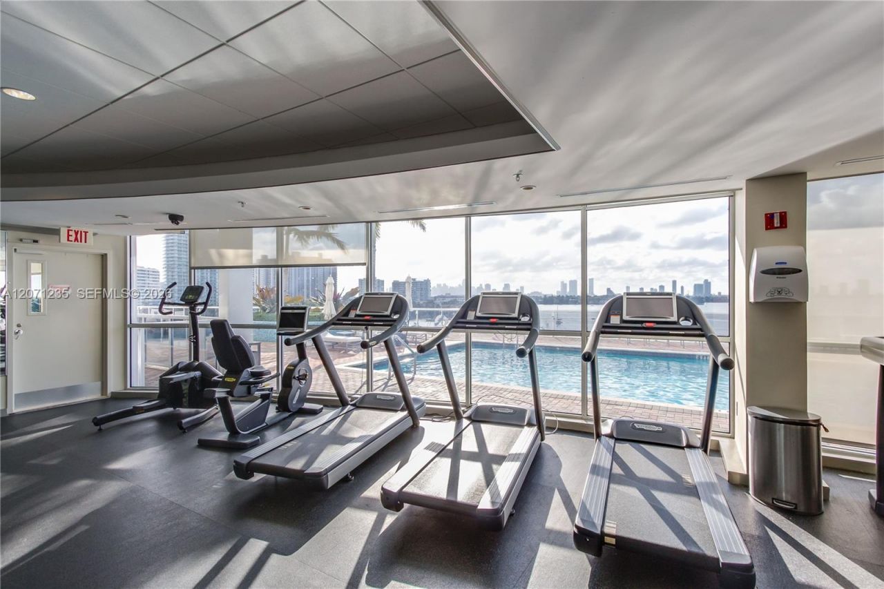 1800 Sunset Harbour Dr , Unit 2409, Miami Beach, FL 33139 Photo