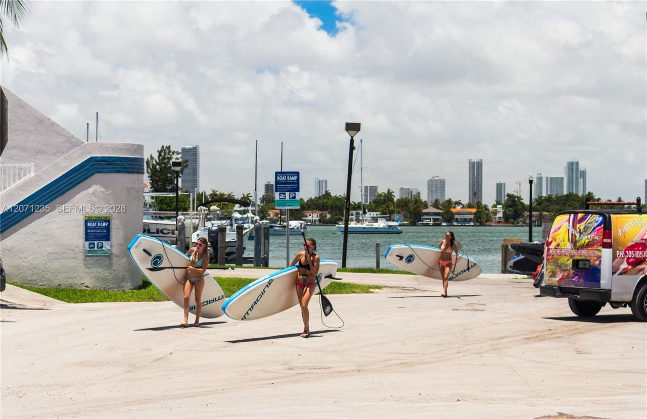 1800 Sunset Harbour Dr , Unit 2409, Miami Beach, FL 33139 Photo