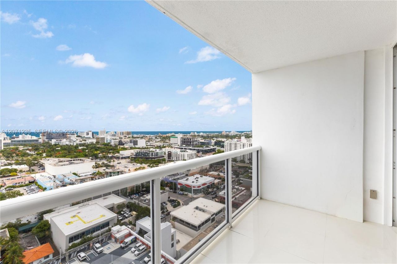 1800 Sunset Harbour Dr , Unit 2409, Miami Beach, FL 33139 Photo