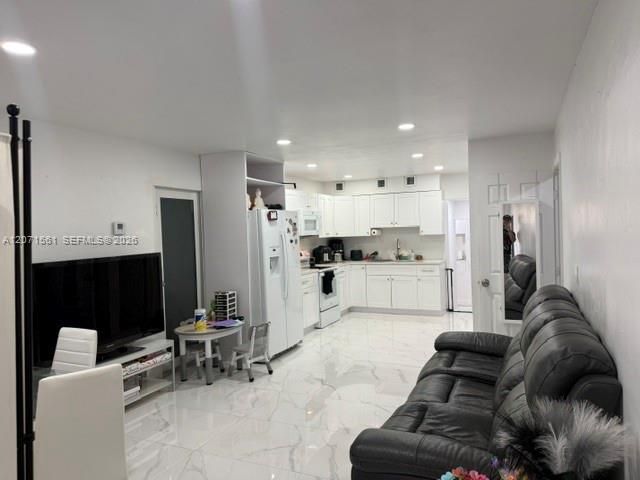 846 W 32nd St, Unit 1, Hialeah, FL 33012 Photo