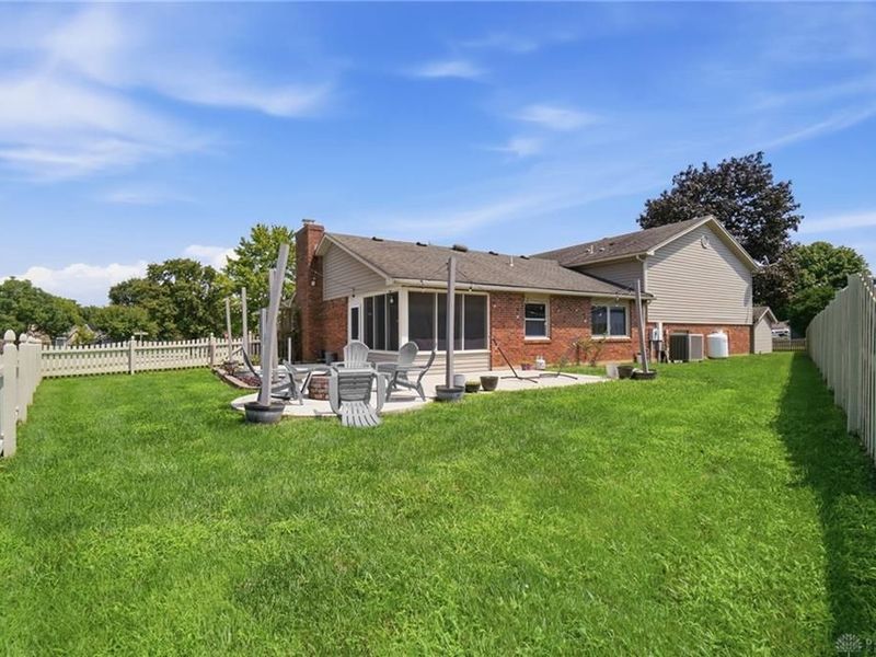 4041 Shadowleaf Drive, Bellbrook, OH 45305 Photo 46