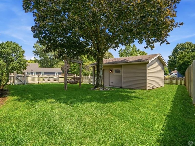 4041 Shadowleaf Drive, Bellbrook, OH 45305 Photo 52