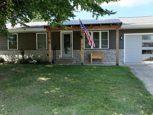 18 Lynwood Drive, Washington, IN 47501