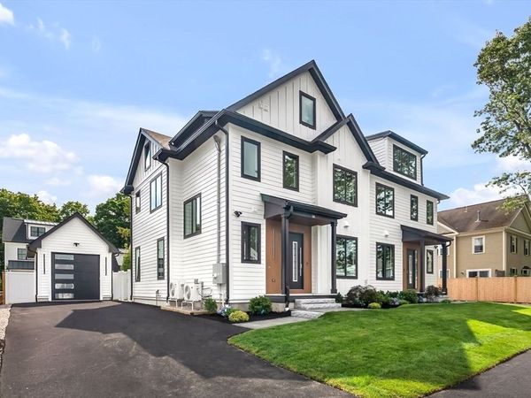 136 Hillside, Unit 136, Needham, MA 02494