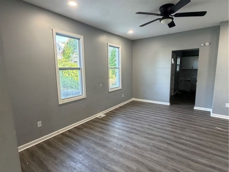 3107 Seymour Avenue, Cleveland, OH 44113 Photo 9