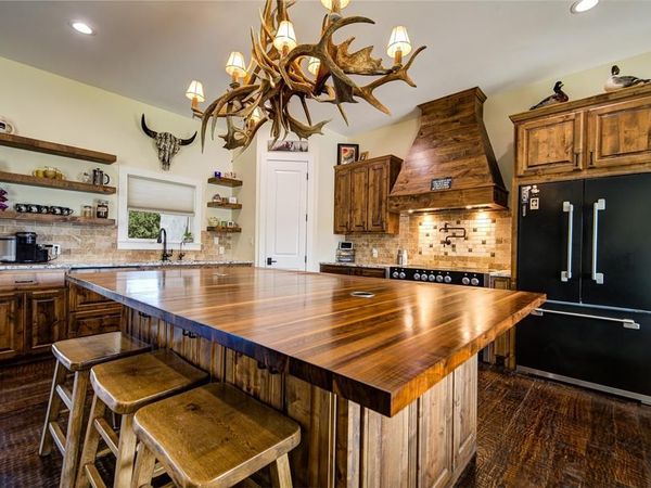 344 County Road 1660, Chico, TX 76431
