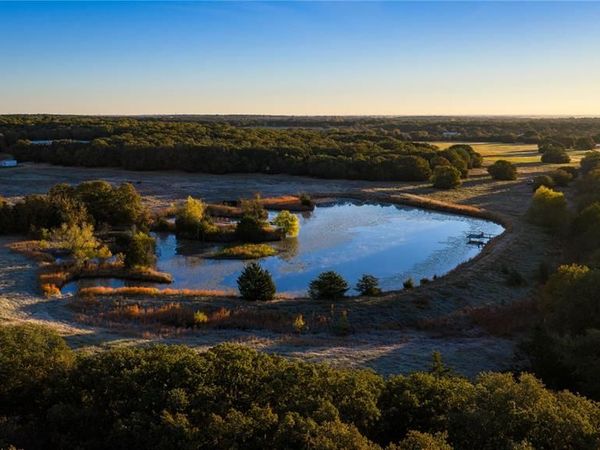 1210A County Road 232, Collinsville, TX 76233