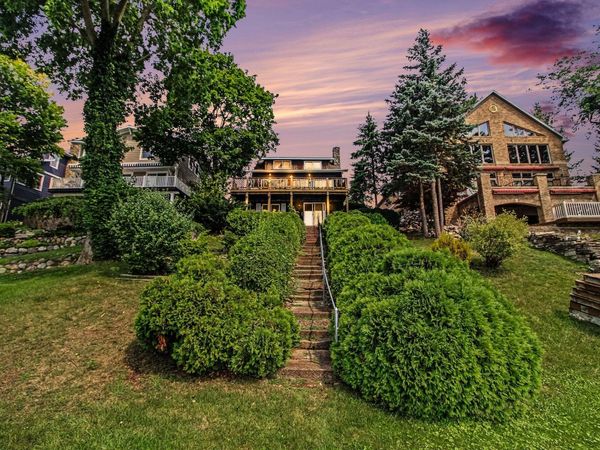 1865 Wamplers Heights Drive, Brooklyn, MI 49230