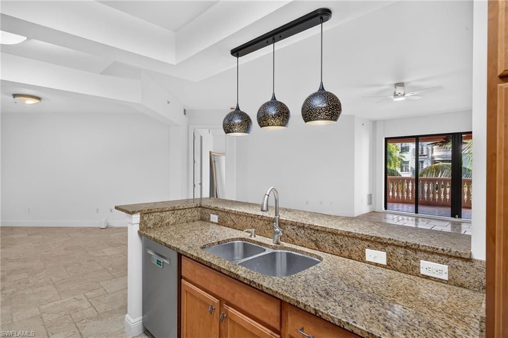 8010 Via Sardinia Way, Unit 4213, Estero, FL 33928 Photo