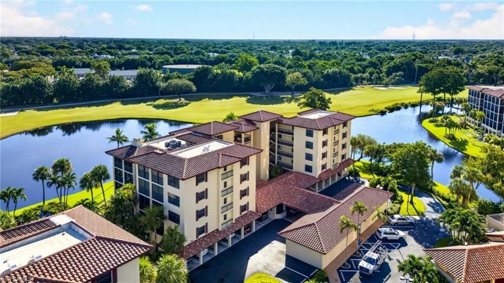 6060 Pelican Bay Blvd, Unit 505, Naples, FL 34108 Photo