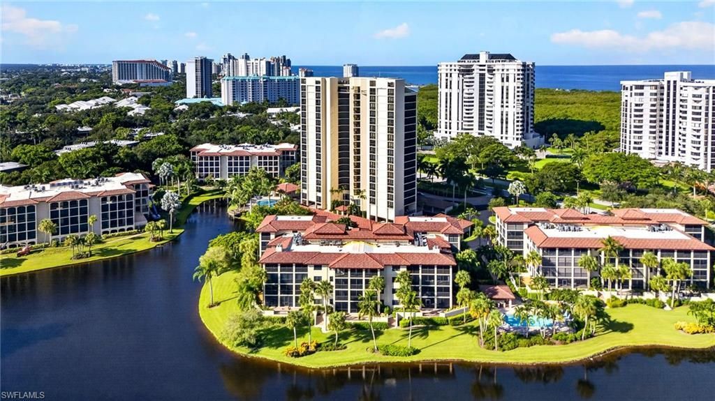 6060 Pelican Bay Blvd, Unit 505, Naples, FL 34108 Photo