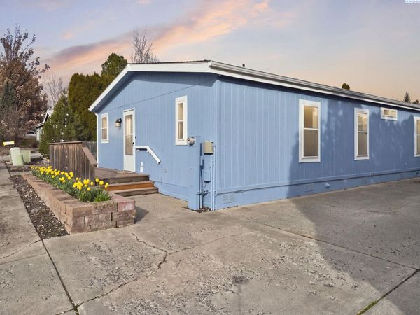 112 NW Glenhaven Drive, Pullman, WA 99163