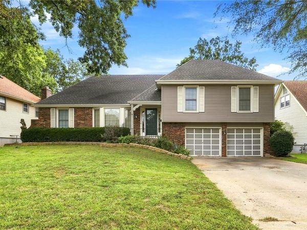 11017 Jackson Avenue, Kansas City, MO 64137
