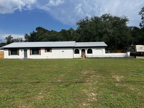 5315 Hillcrest Road, Crestview, FL 32539
