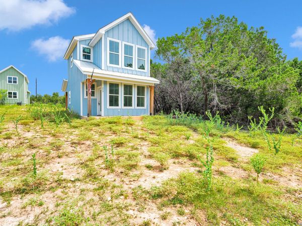 272 Broken Bow, Bandera, TX 78003