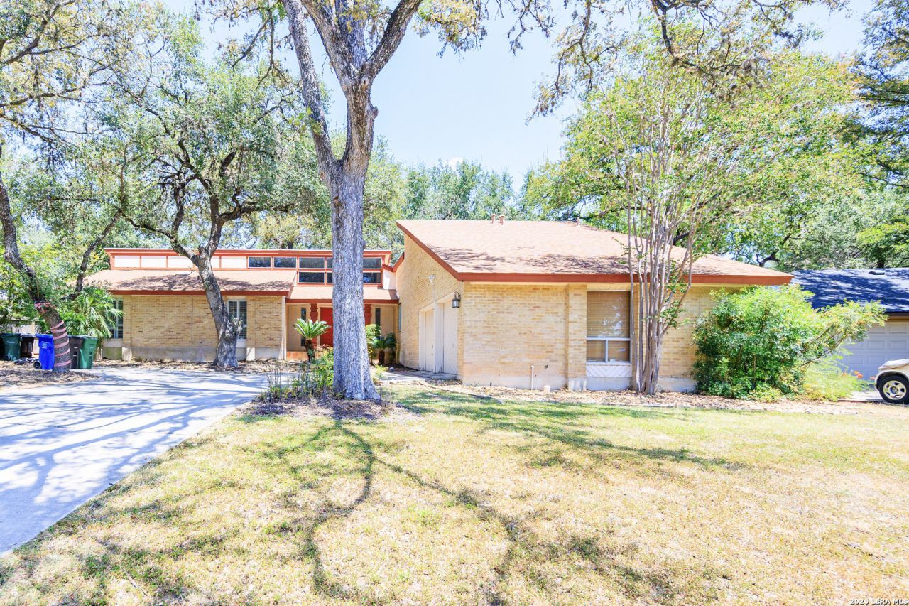 2143 Green Creek St, San Antonio, TX 78232 Main Photo