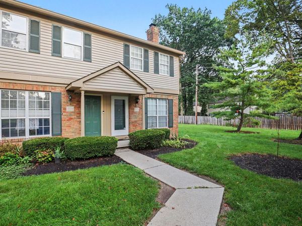 7773 Deercrest Court, Unit 7773, Dublin, OH 43016