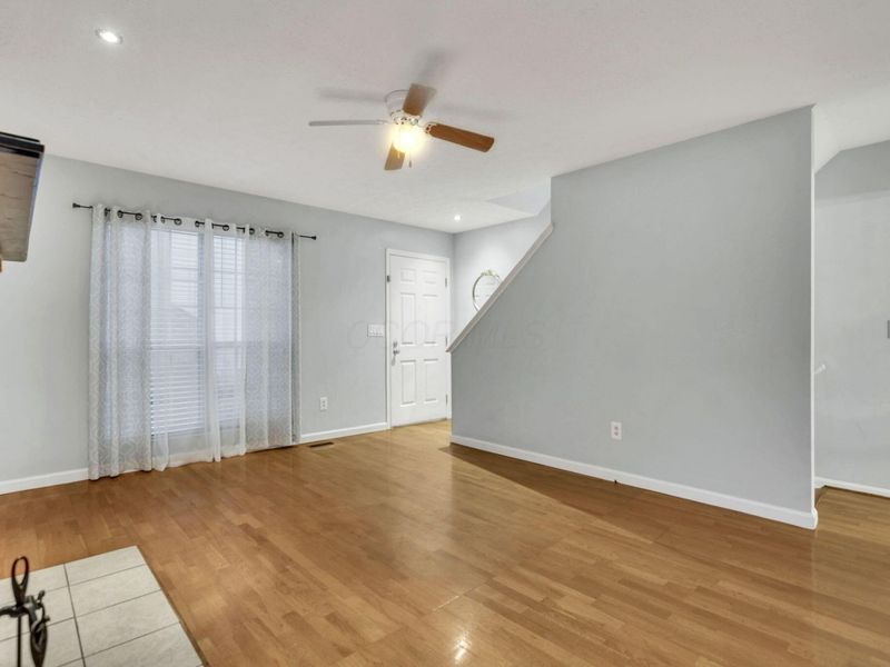 7773 Deercrest Court, Unit 7773, Dublin, OH 43016 Photo 5