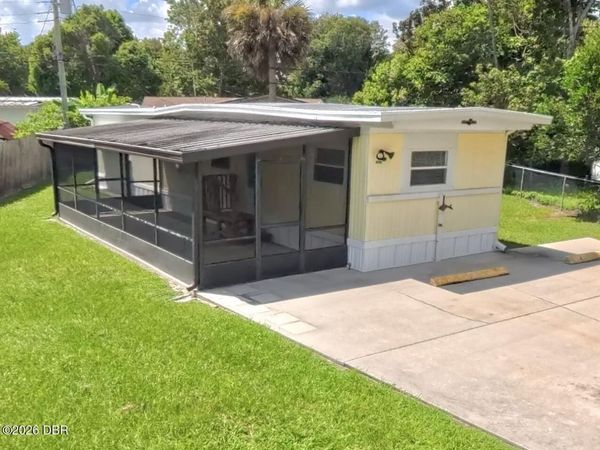 1517 Avenue C , Ormond Beach, FL 32174