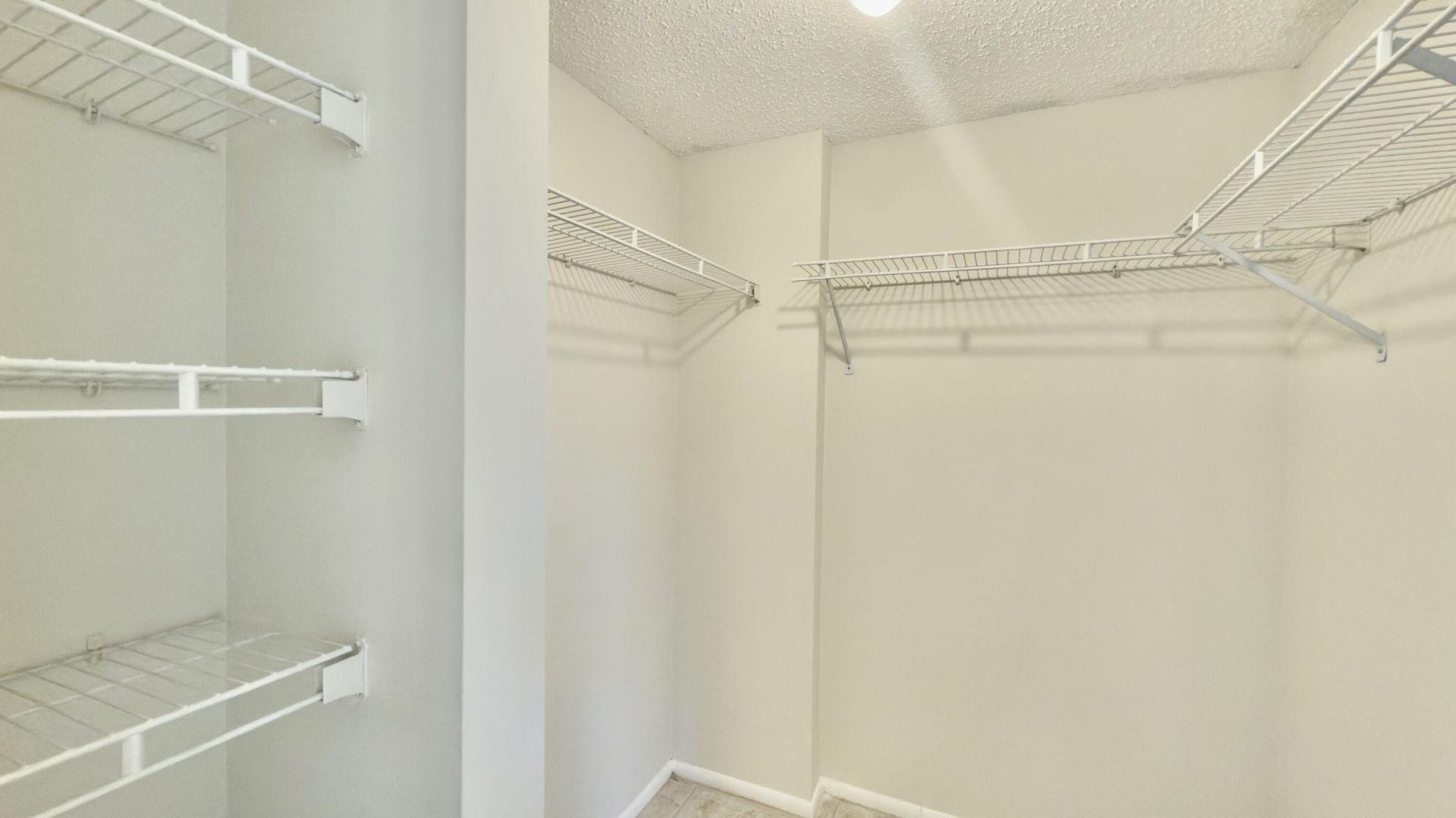 9311 Orange Grove Drive, Unit 402, Davie, FL 33324 Photo