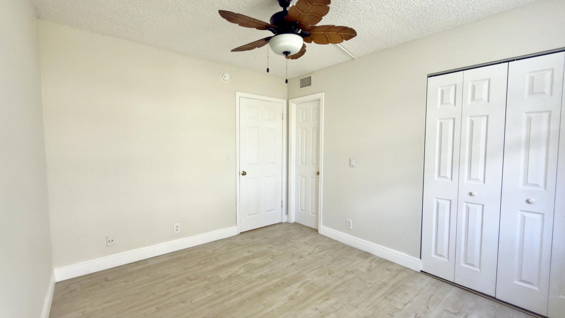 9311 Orange Grove Drive, Unit 402, Davie, FL 33324 Photo